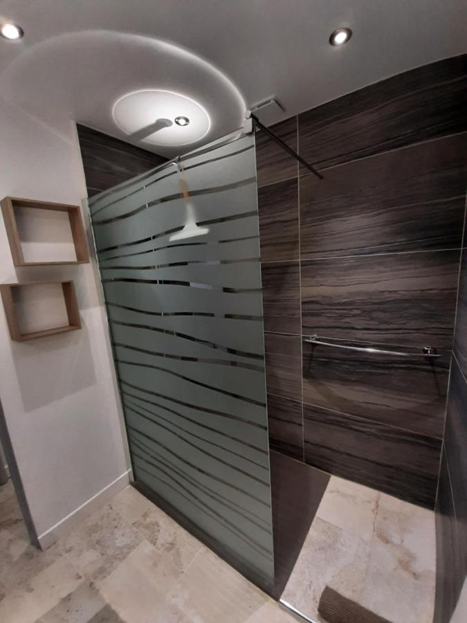 Le Lavandin Flayosc Экстерьер фото